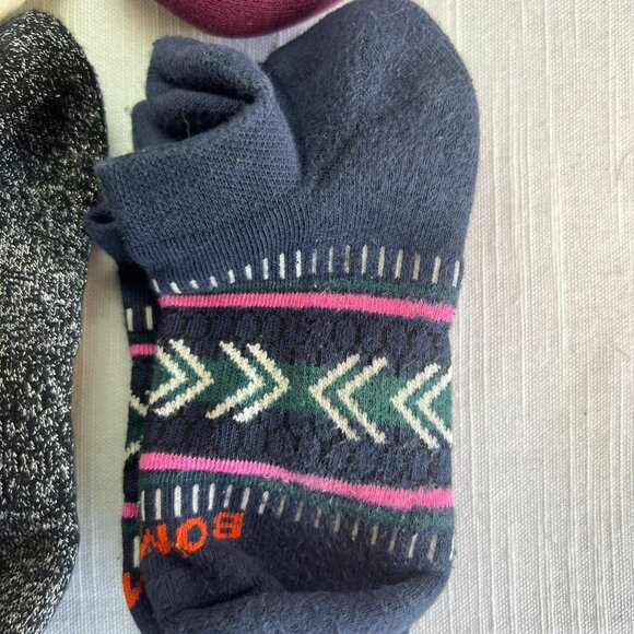 Women's Bombas Ankle Socks - 7 pairs, Size Small - Picture 4 of 8